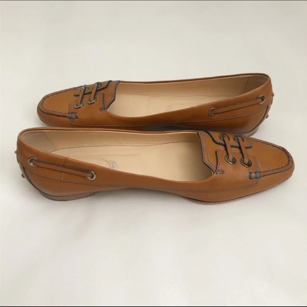 Tod’s Leather Ballerina Loafer Slip On Flats - Picture 11 of 11